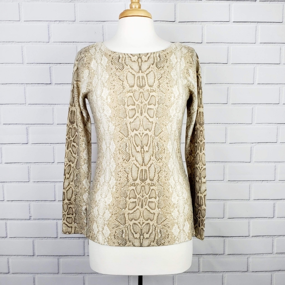 Womens Long Sleeve Snake Skin Blouse Top High-Low Hem Size Small S Beige - Picture 4 of 8